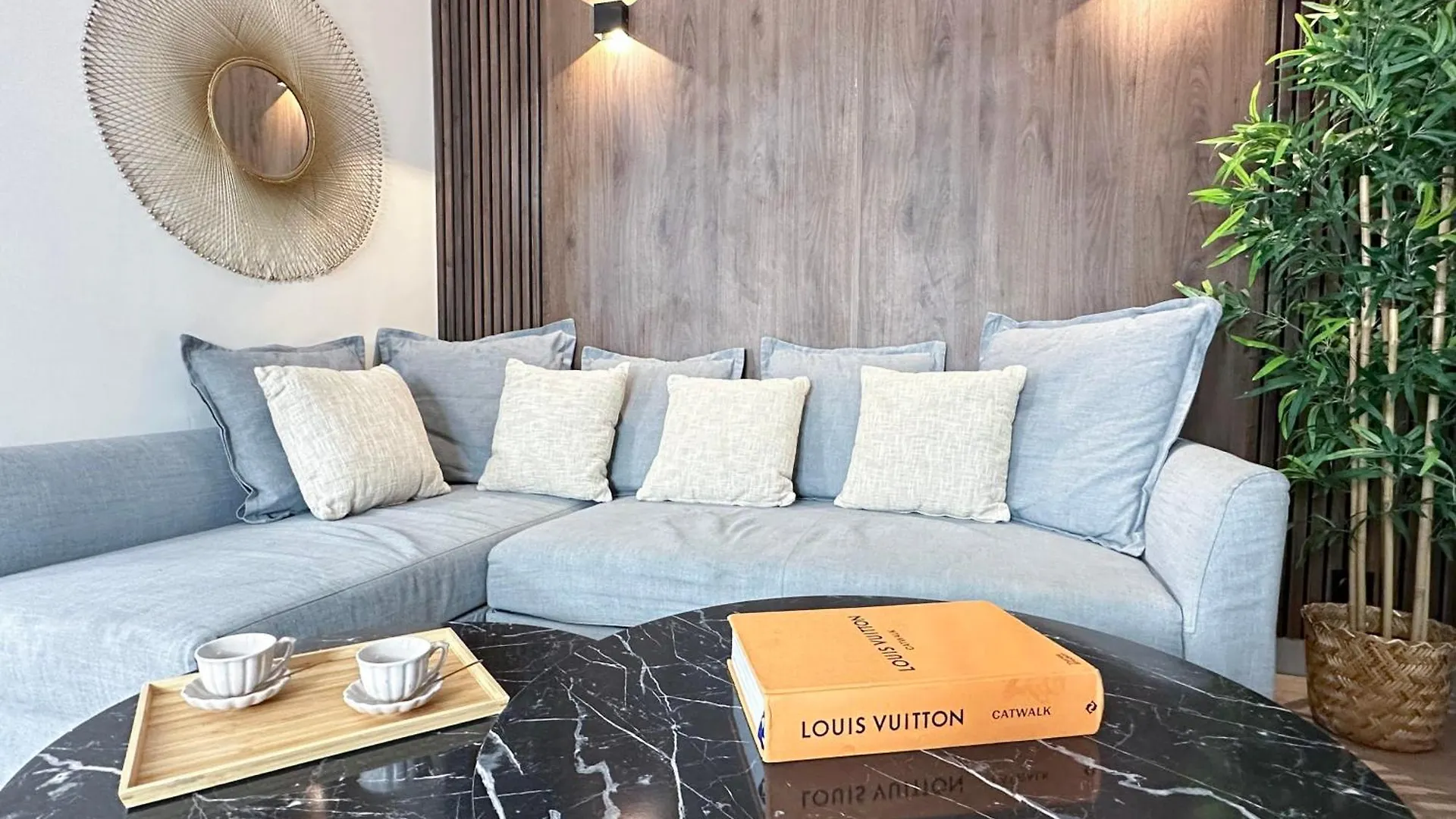 Stylish & Chic Duplex Near Eiffel Tower Apartment Paris 0*,